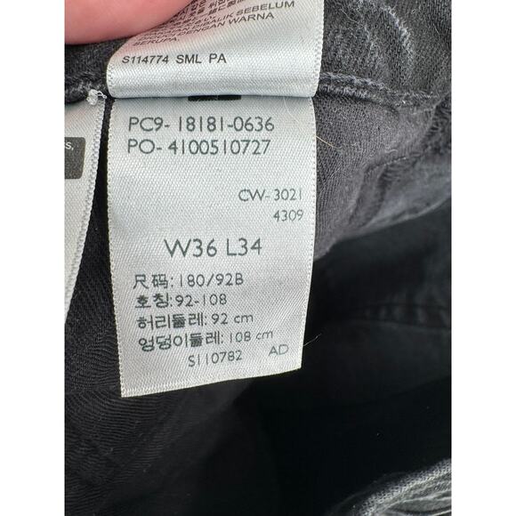 Levis Premium 541 Athletic Taper Fit Jeans Mens 36x34 Black Dark Wash Denim - Picture 8 of 10